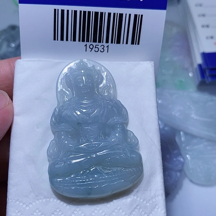 颈饰未镶嵌翡翠天光墟翡翠市场现金代购