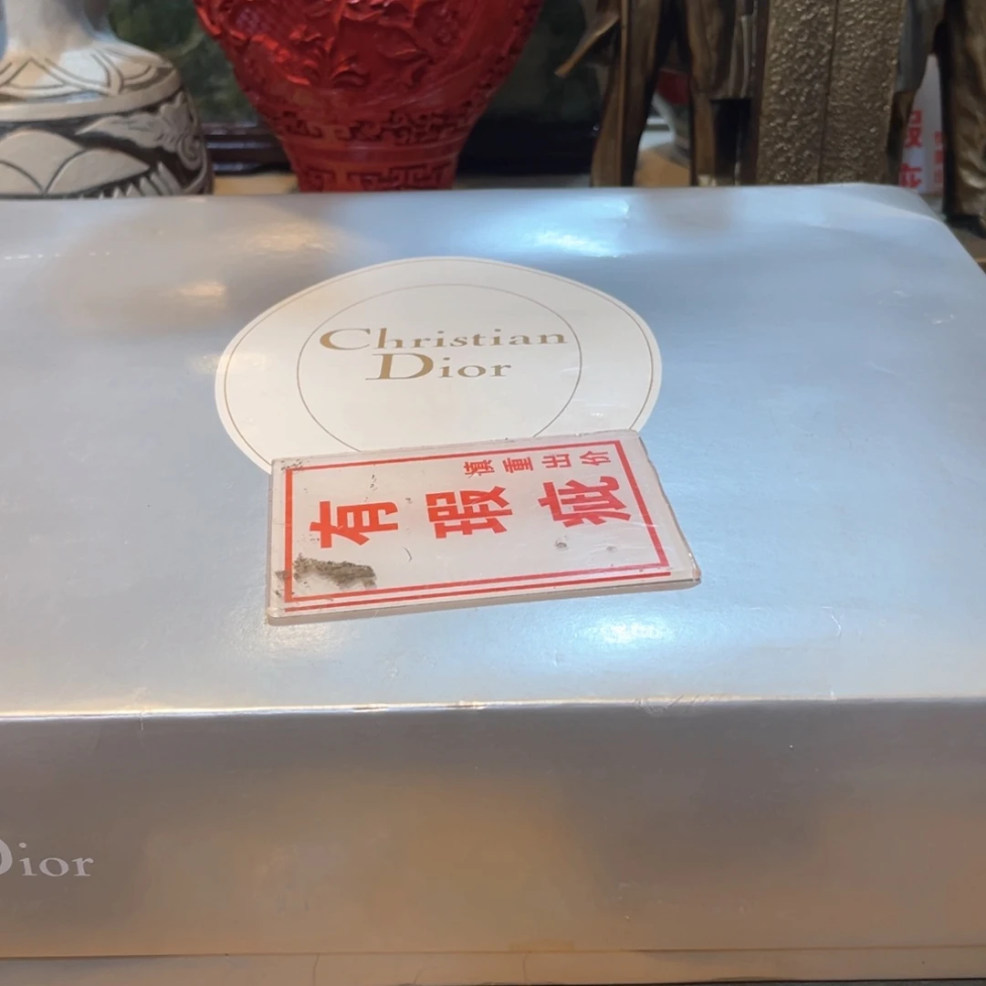 E****一工艺美术品工艺美术品