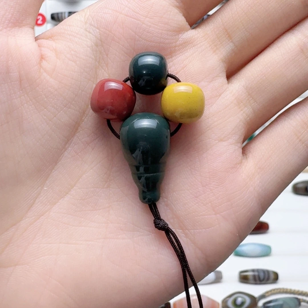 玛瑙/玉髓吊坠未镶嵌4