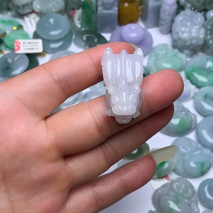 翡翠未镶嵌颈饰天然翡翠