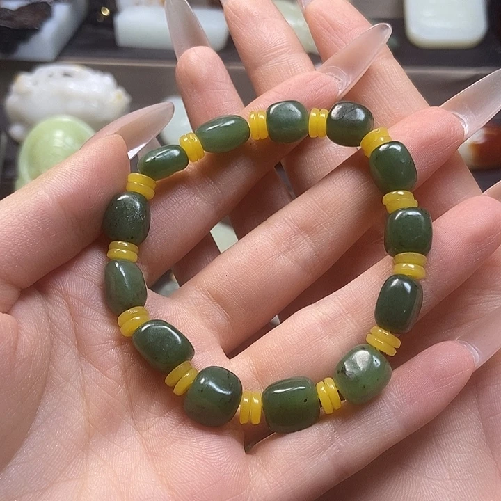 和田玉未镶嵌项链