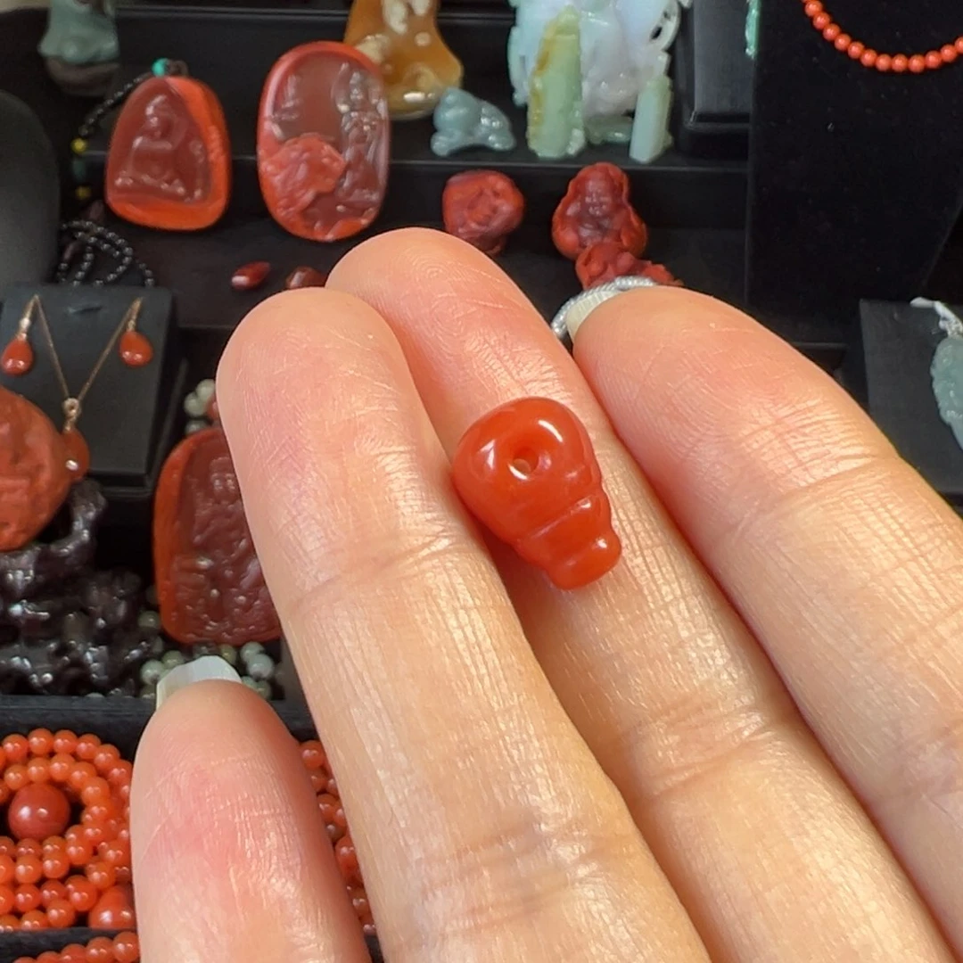 南红玛瑙三通未镶嵌