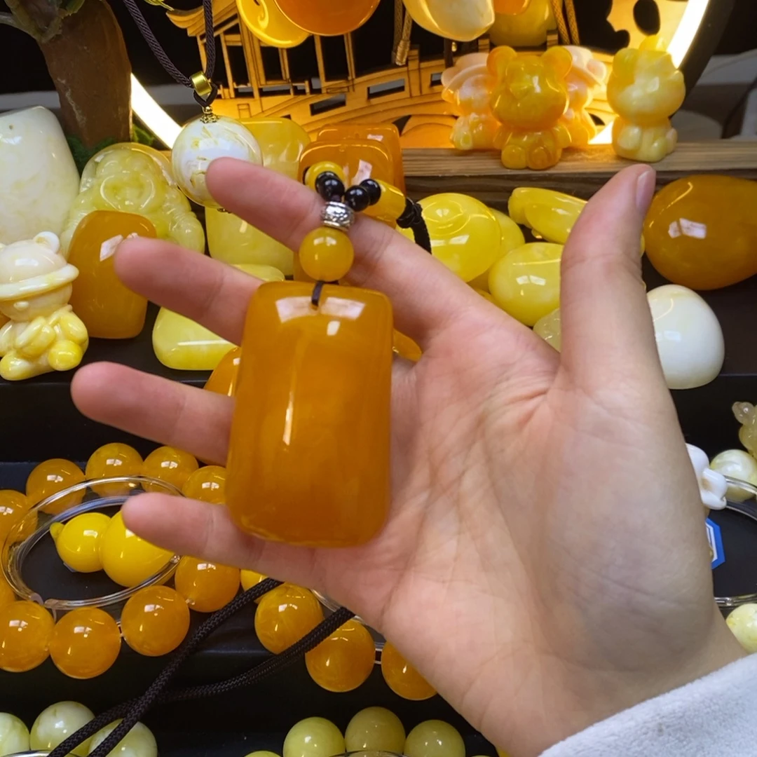 涓***泉全品无暇中号无事牌