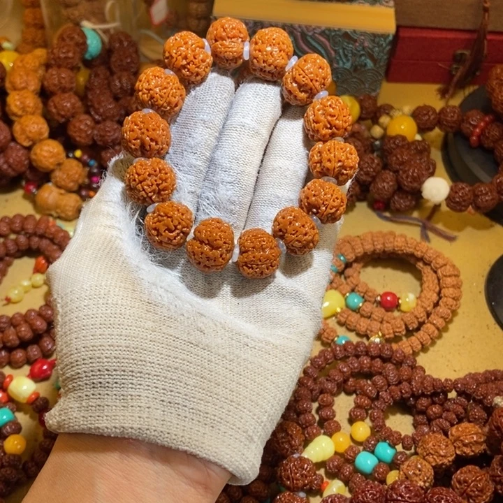 金刚菩提吊坠185半个化