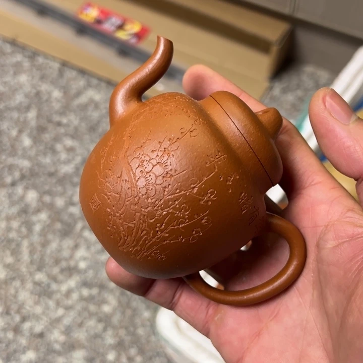 紫砂茶壶1****a瑕疵朱泥刻绘宫灯170cc