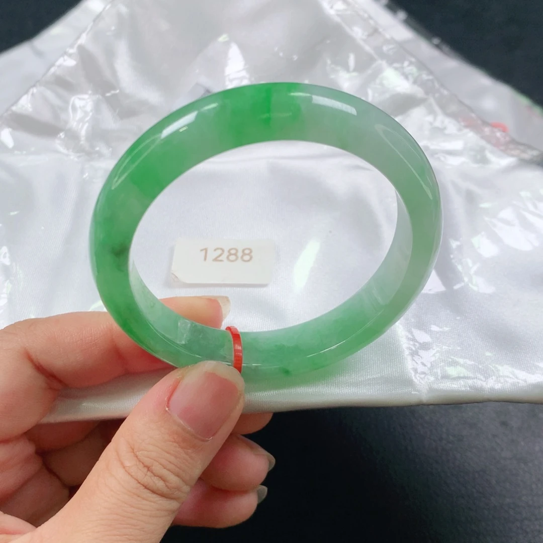 翡翠手镯未镶嵌冰绿03