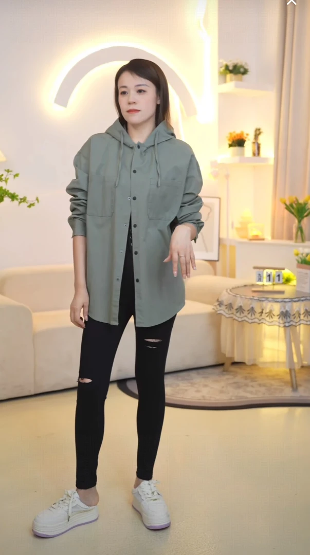 休闲连帽短款军绿色风衣外套  m0106