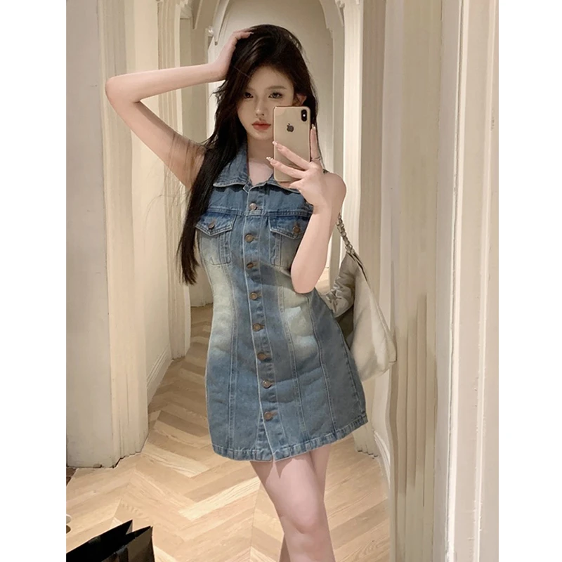 洋气热辣牛仔连衣裙女修身夏季港风复古无袖背心裙a字短裙显瘦