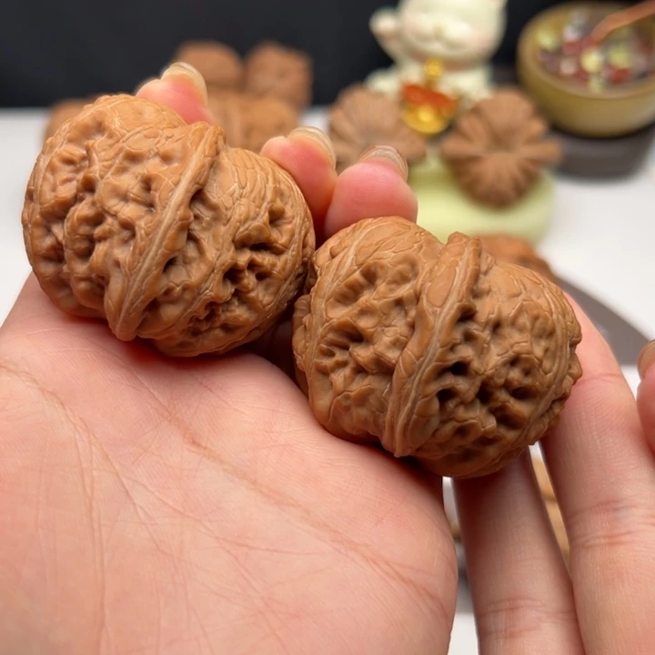 风***了核桃45尺寸全品元宝