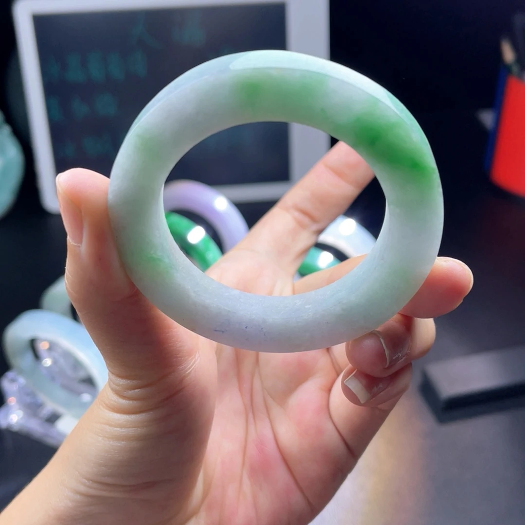 未镶嵌天然翡翠手镯定制定制翡翠