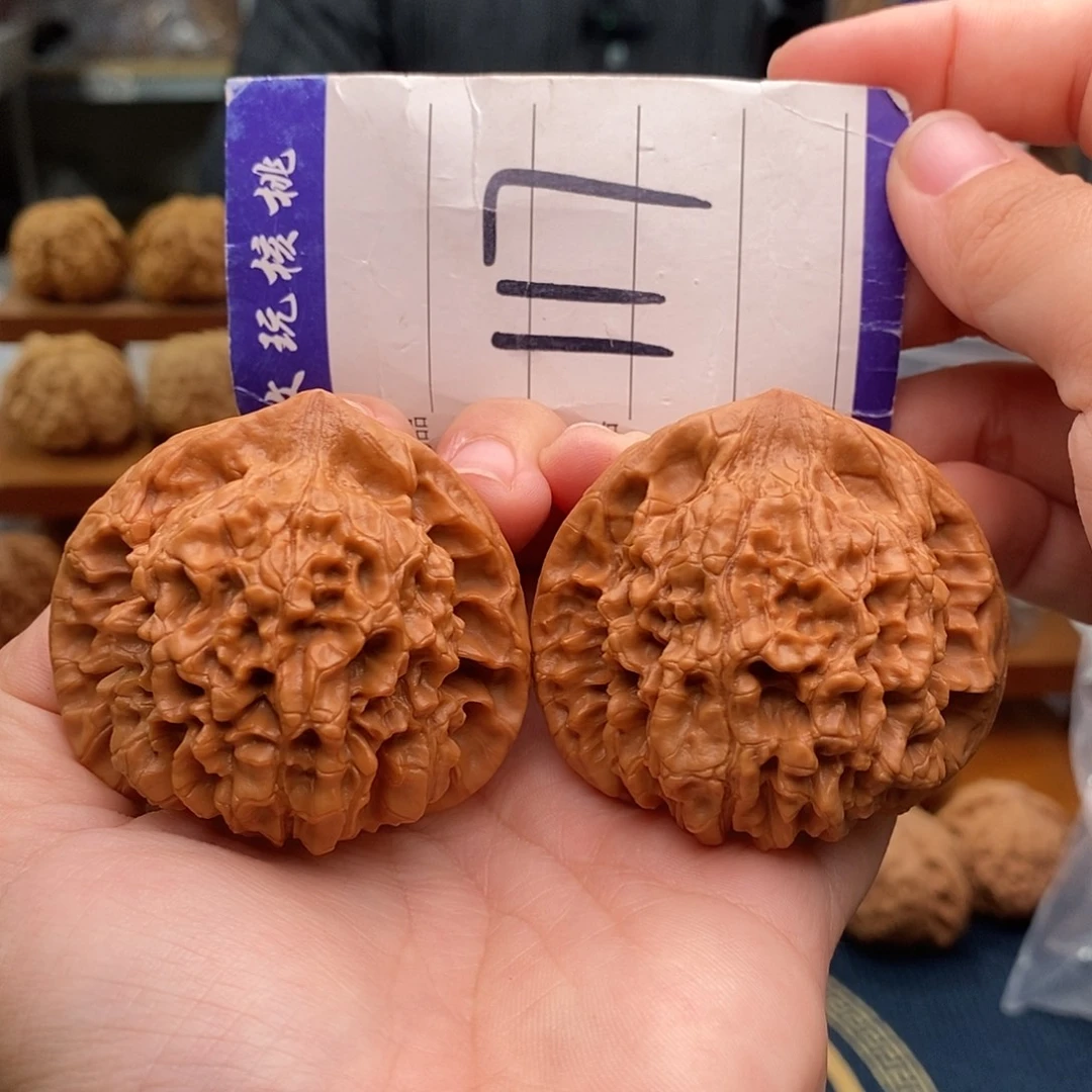 文玩核桃把件51官帽