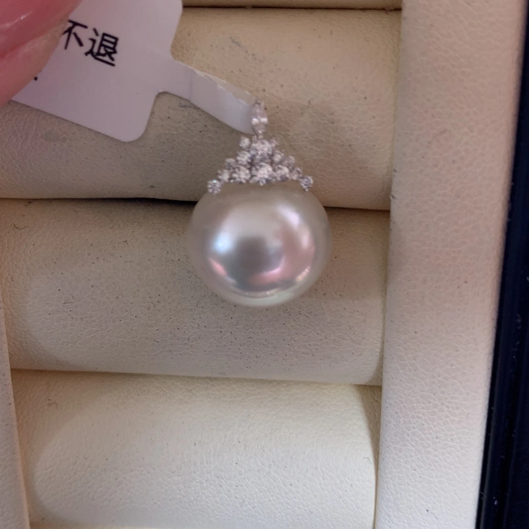 海水珍珠颈饰18K金镶嵌