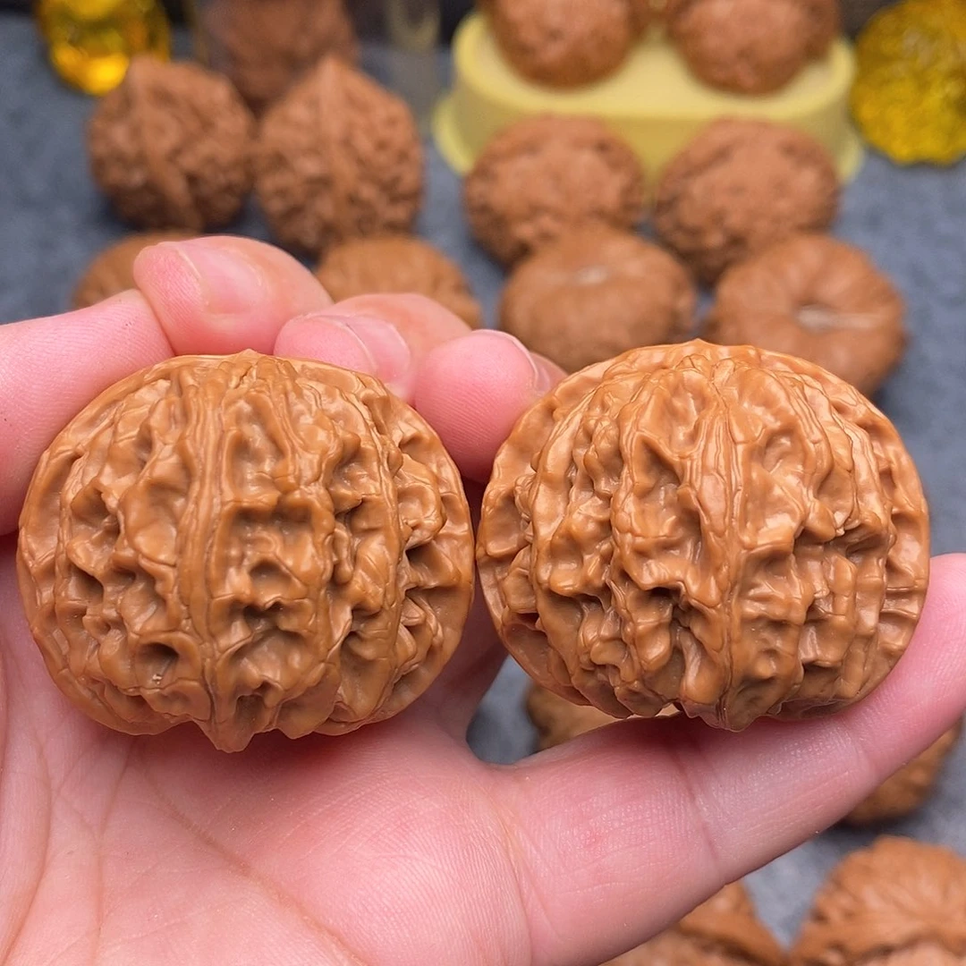 文玩核桃把件40.5精品毕业苹果园