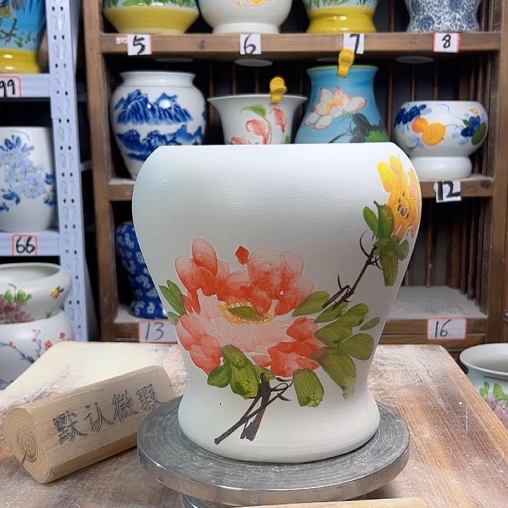 陶鱼尾红牡丹陶瓷