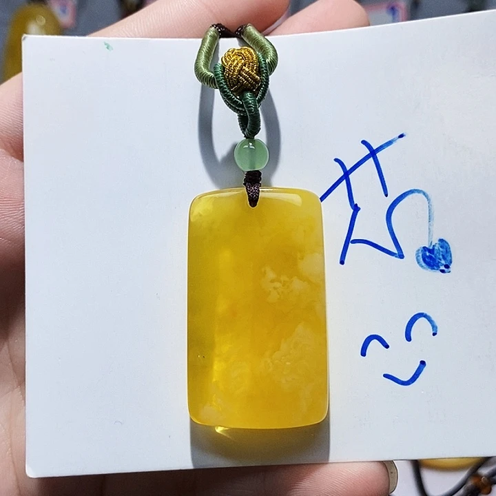 定制琥珀未镶嵌蜜蜡