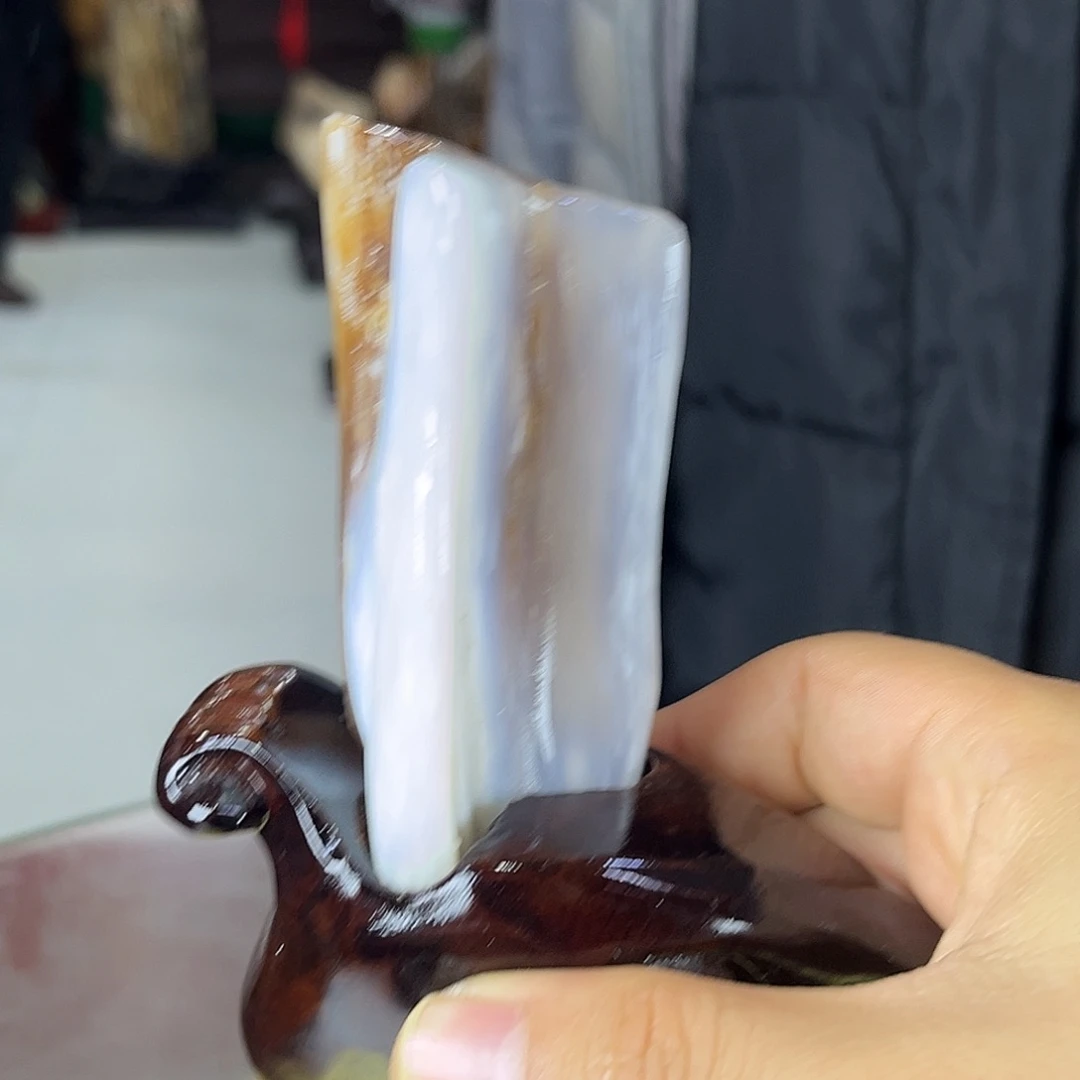 农***叔硅化玉未镶嵌珠宝奇石