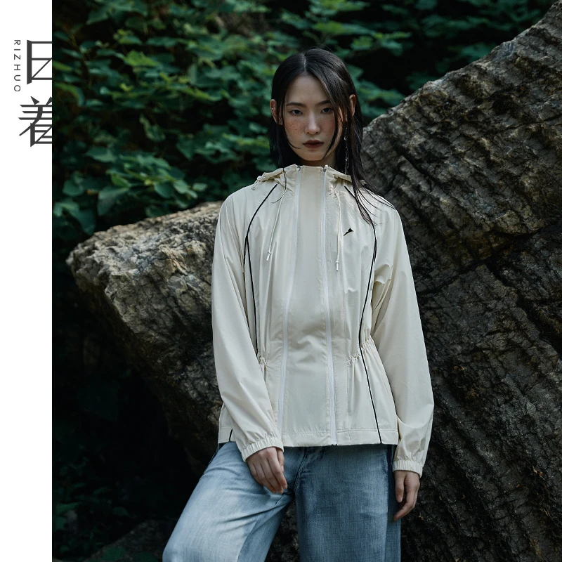 日着原创2025春季新款户外连帽撞色双拉链收腰休闲外套RD1809W0