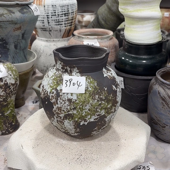 摆件高18，口10，无孔3904