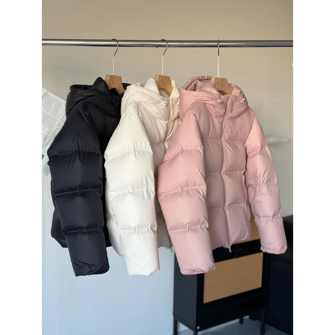 小个子圆圆Y9817芝芝桃桃95白鸭绒加厚连帽羽绒服冬季保暖外套女