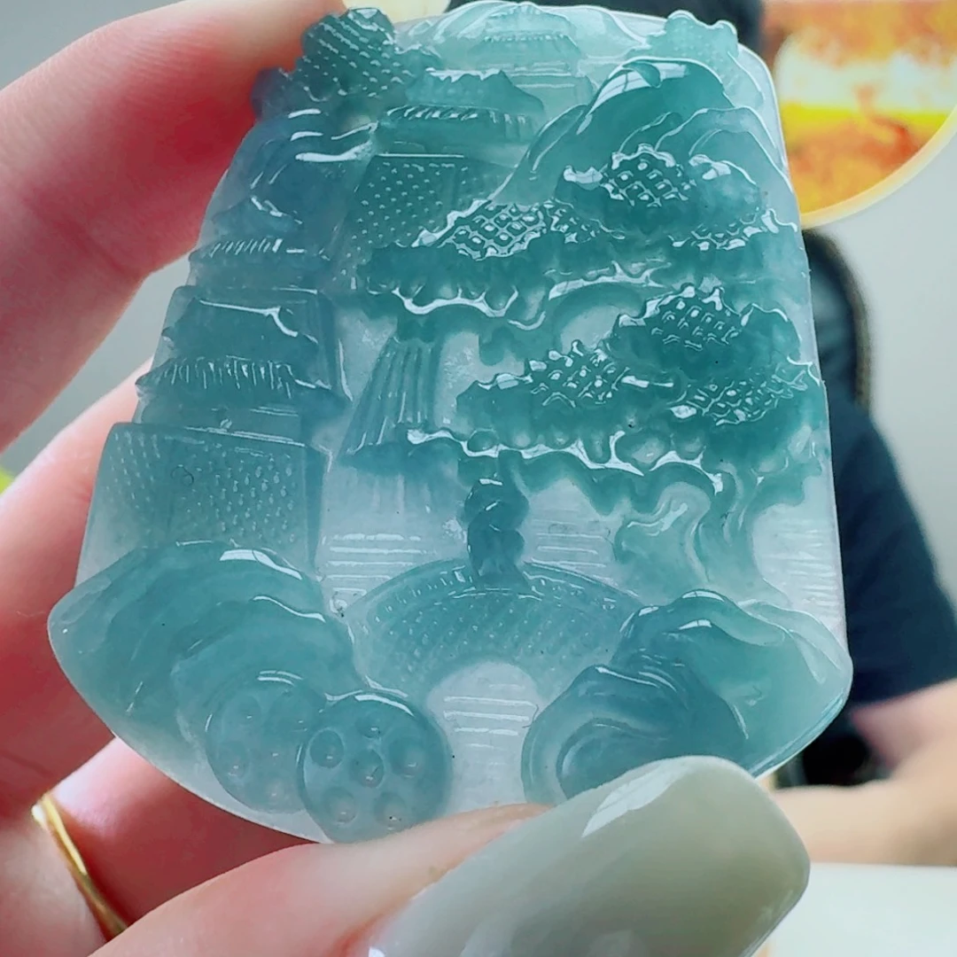 翡翠未镶嵌颈饰yyyy444