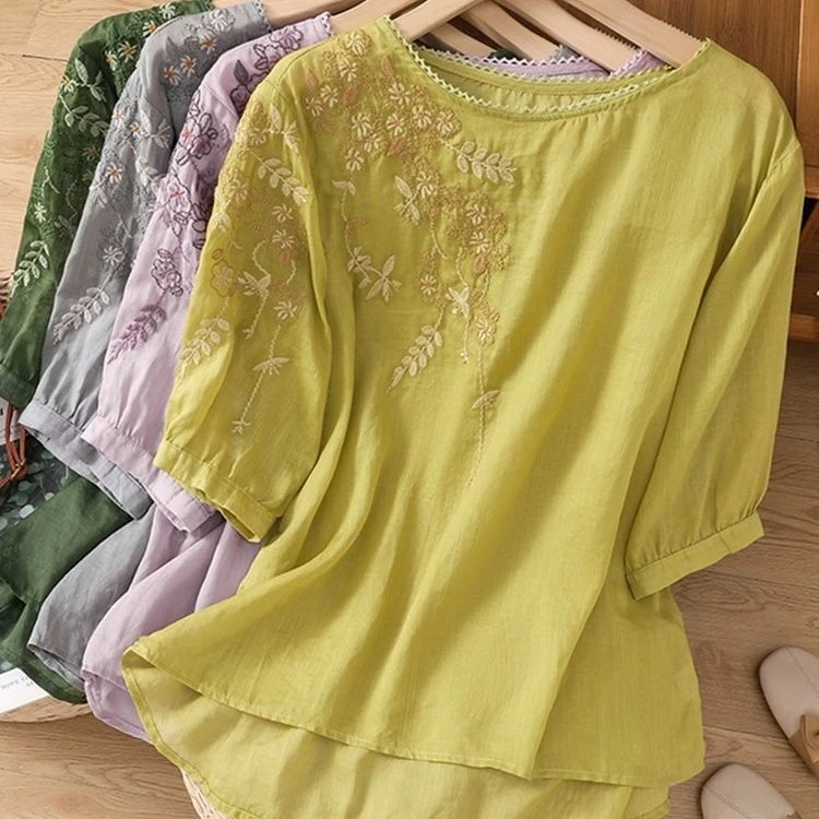 【现货+运费险】圆领衬衫棉麻刺绣文艺显瘦复古宽松短袖T恤小衫V307