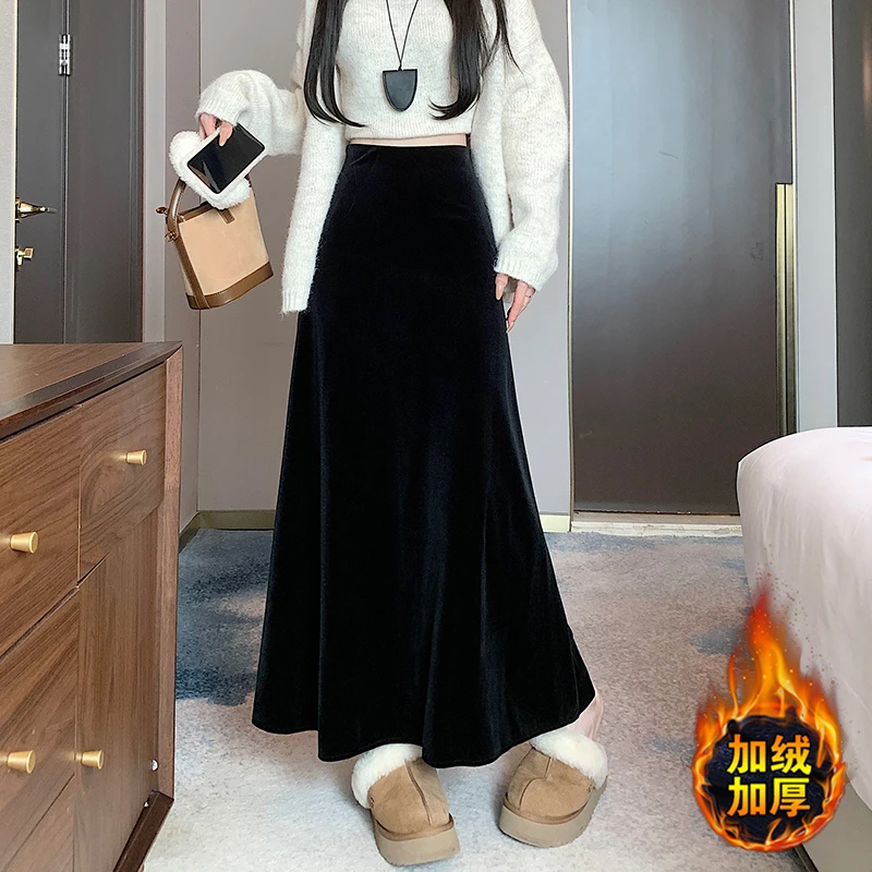 阳光绒加绒加厚黑色金丝绒半身裙女秋冬长款高腰显瘦a字大摆裙