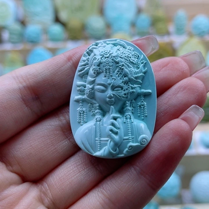 绿松石未镶嵌珠宝奇石