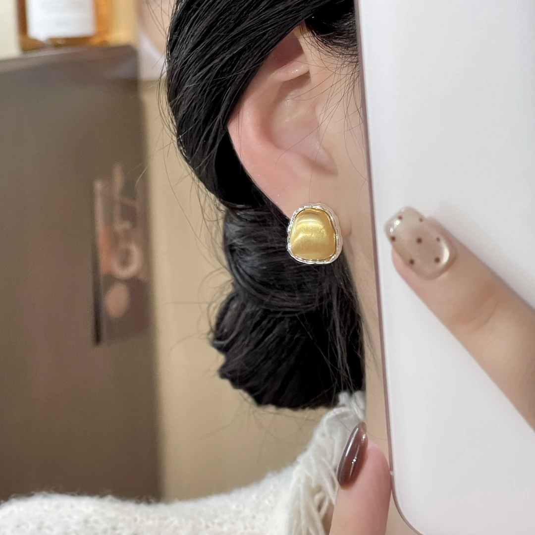 铜合金耳饰 韩芸汐A-389 复古椭圆金属拉丝耳钉女设计感耳饰