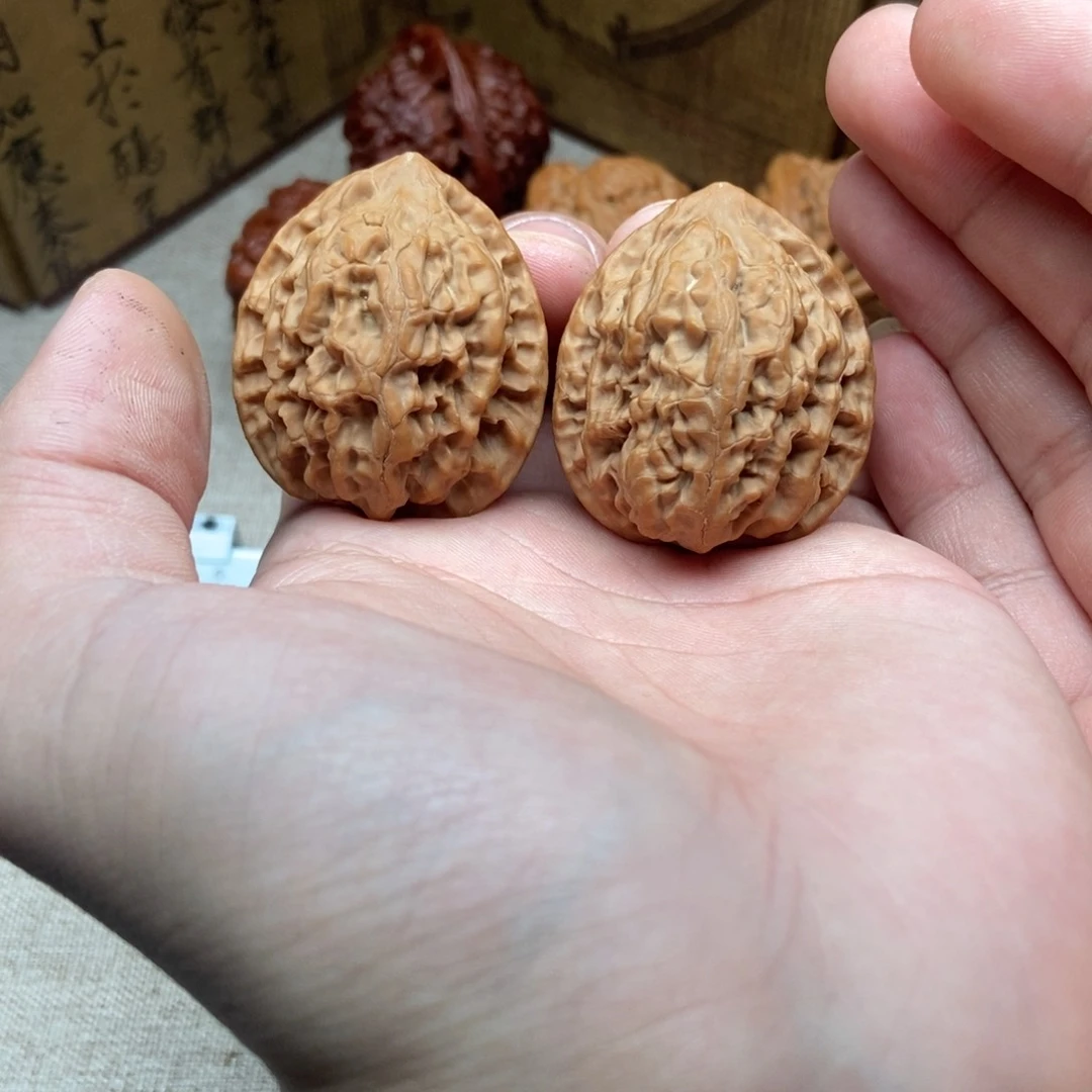 吊坠文玩核桃十三鸡