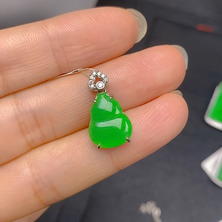 翡翠银S925镶嵌颈饰