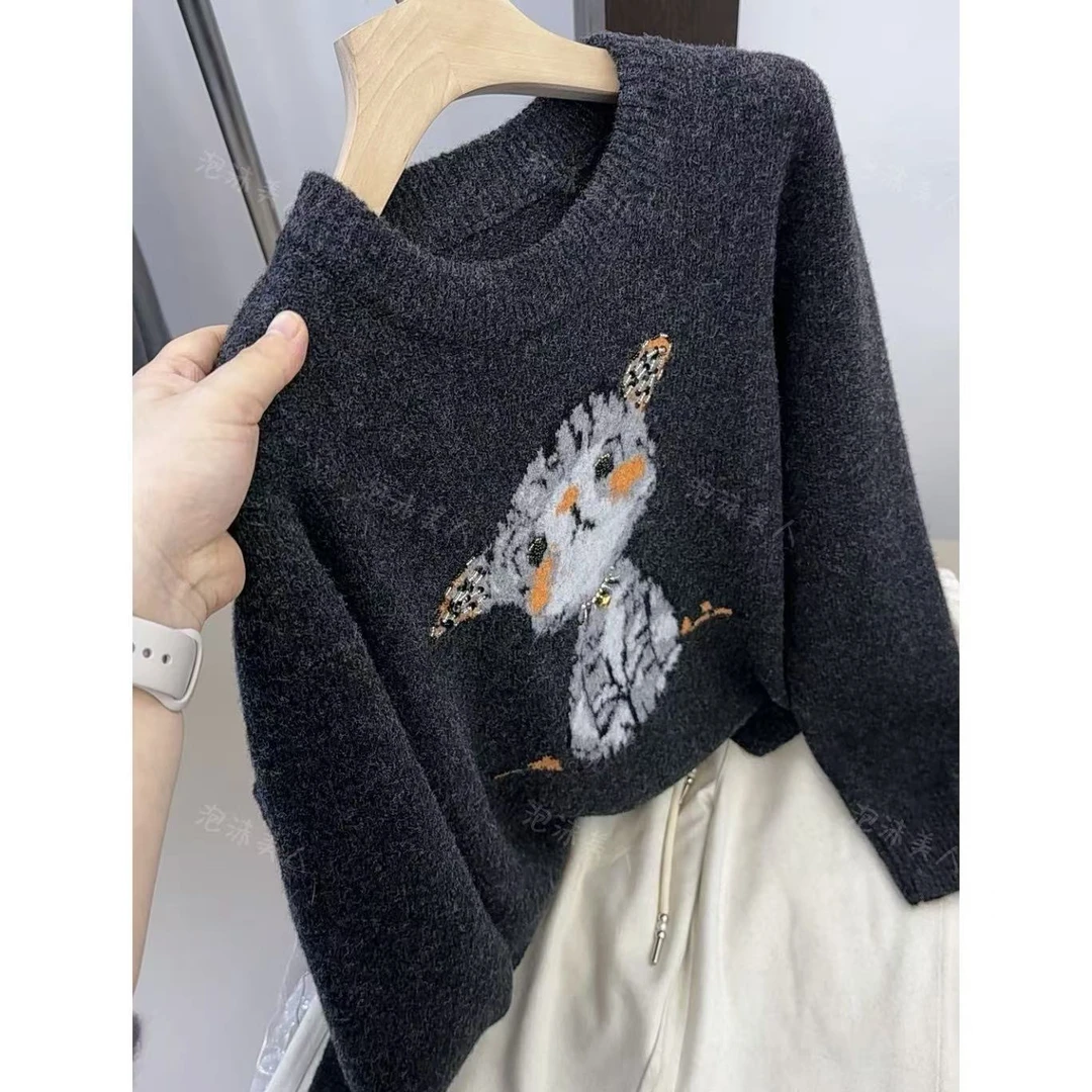 卡通小猫刺绣！巨减龄洋气！欧货时尚毛衣女钉珠铃铛时尚减龄上衣潮