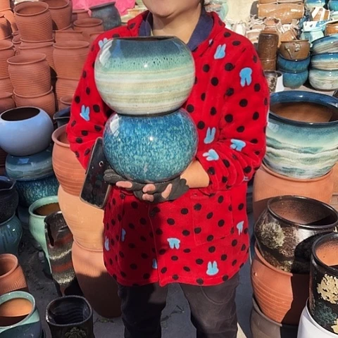 口15高18两个盆子。