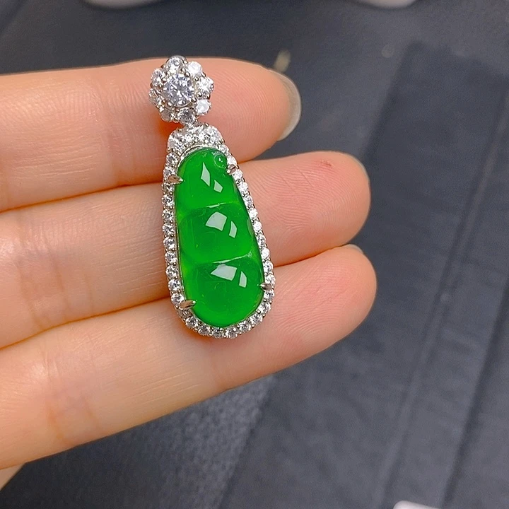 翡翠银S925镶嵌颈饰