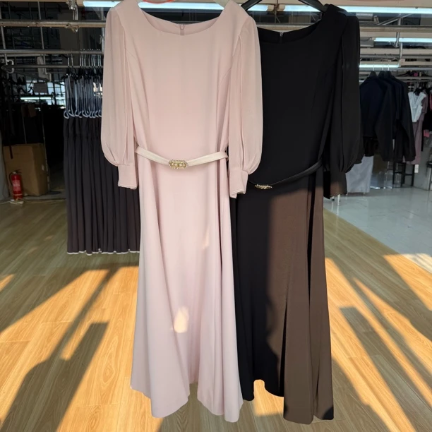 夏款女士七分袖收腰连衣裙