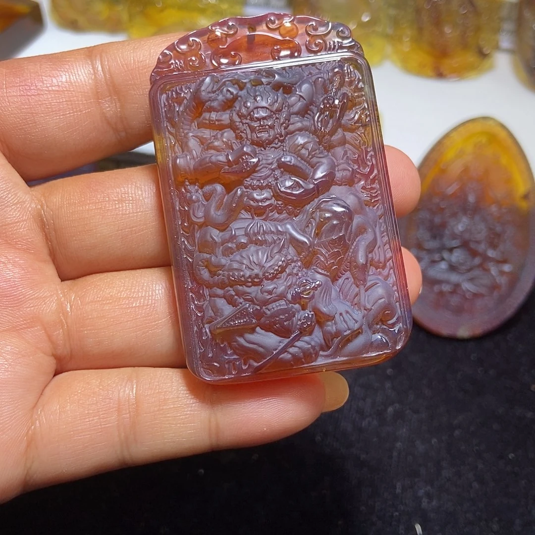 琥珀未镶嵌颈饰缅甸天然琥珀吊坠