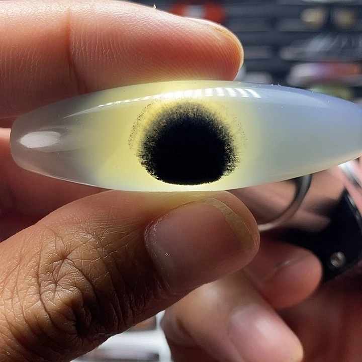 未镶嵌颈饰玛瑙/玉髓