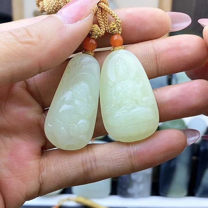 和田玉未镶嵌颈饰新疆若羌黄口一对观音佛不单卖