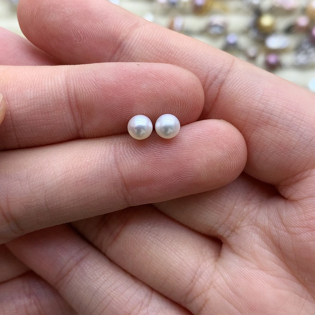 银S925镶嵌淡水珍珠耳饰