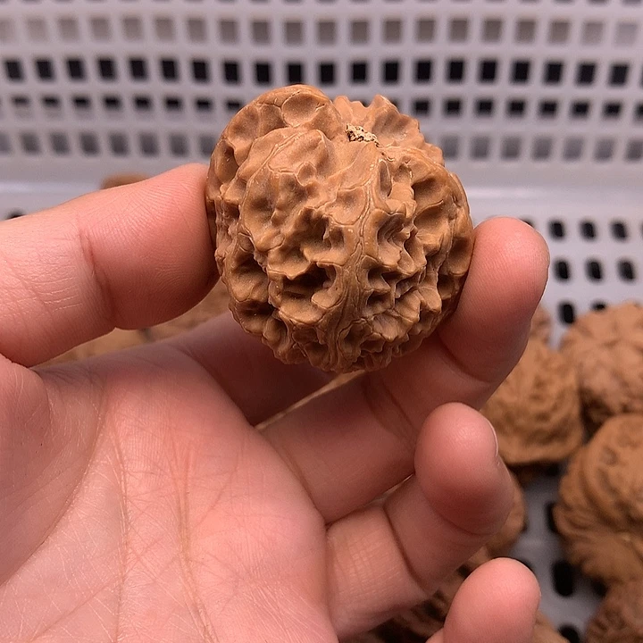 辻***弌文玩核桃吊坠文玩核桃