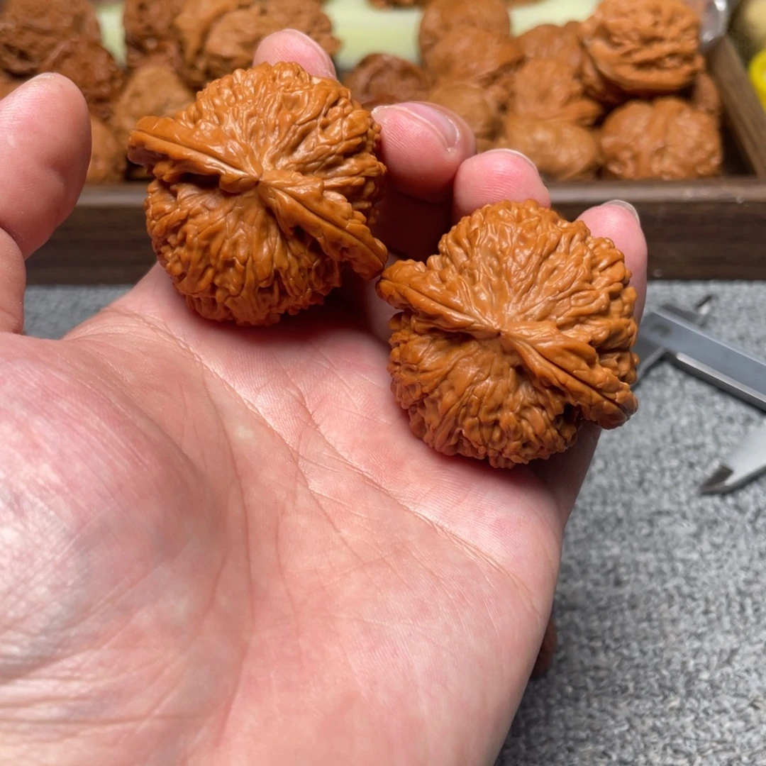 R***h文玩核桃吊坠核桃核桃核桃核桃