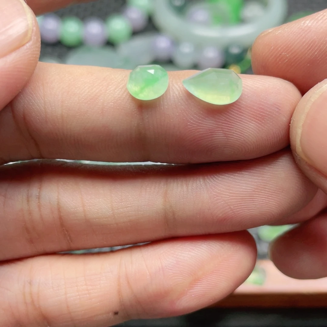 翡翠未镶嵌颈饰若****6翡翠