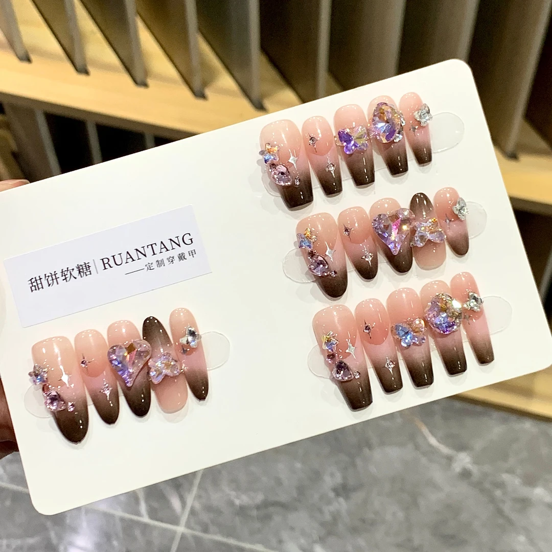 【甜酷黑粉——粉墨登场】——饼干手工穿戴甲