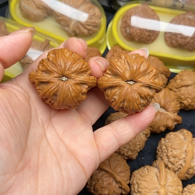 【闪购商品】桃核把件✨****✨玄武狮子头