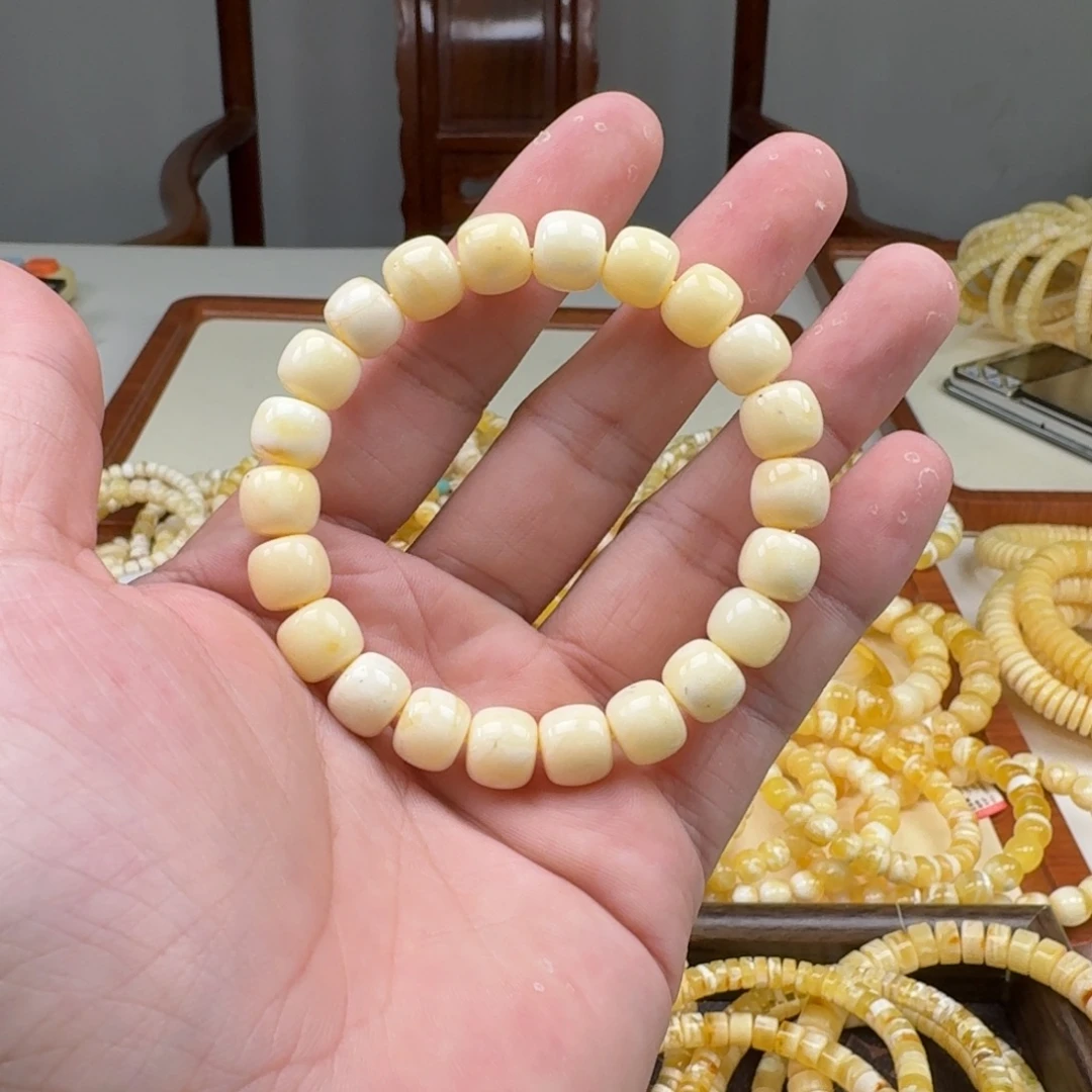 手链琥珀未镶嵌10mm