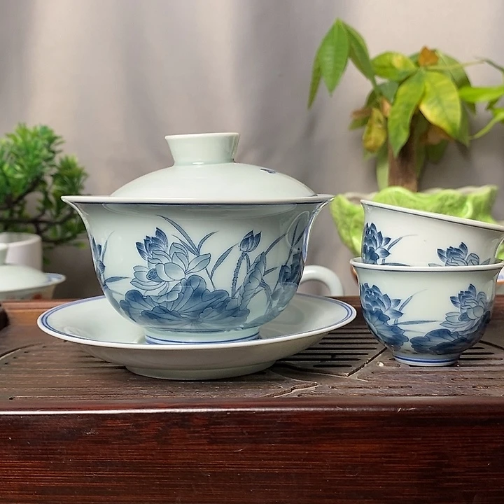 200ml复古荷花盖碗送两个杯子