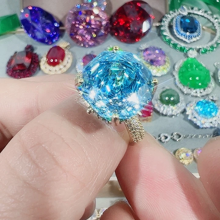 非金属红色蓝色满镶嵌吊坠