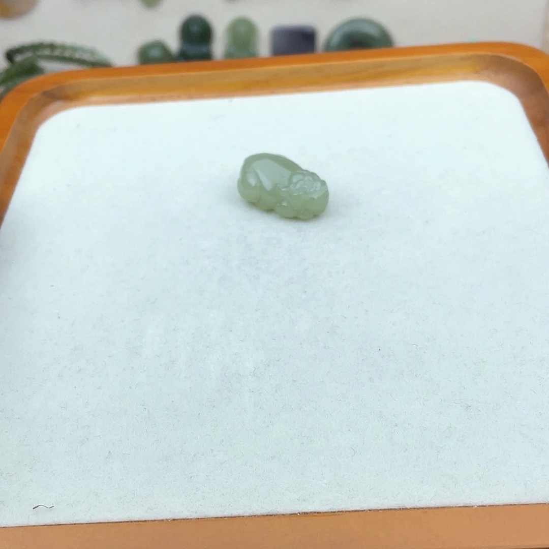 和田玉吊坠(不含链)未镶嵌