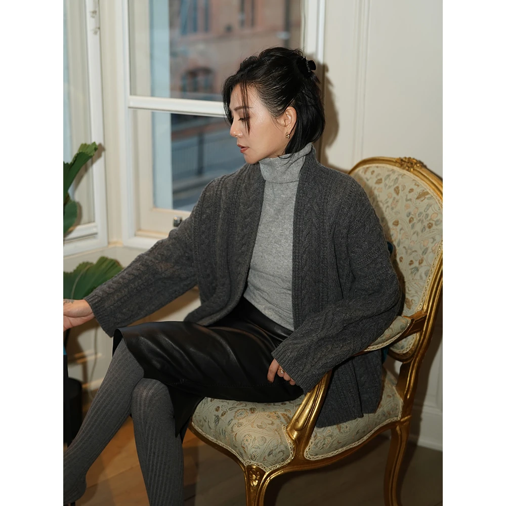 SHIIEELL【绞花大外套】老钱风L*P绞花时尚编织阔版无扣大外套ZH961