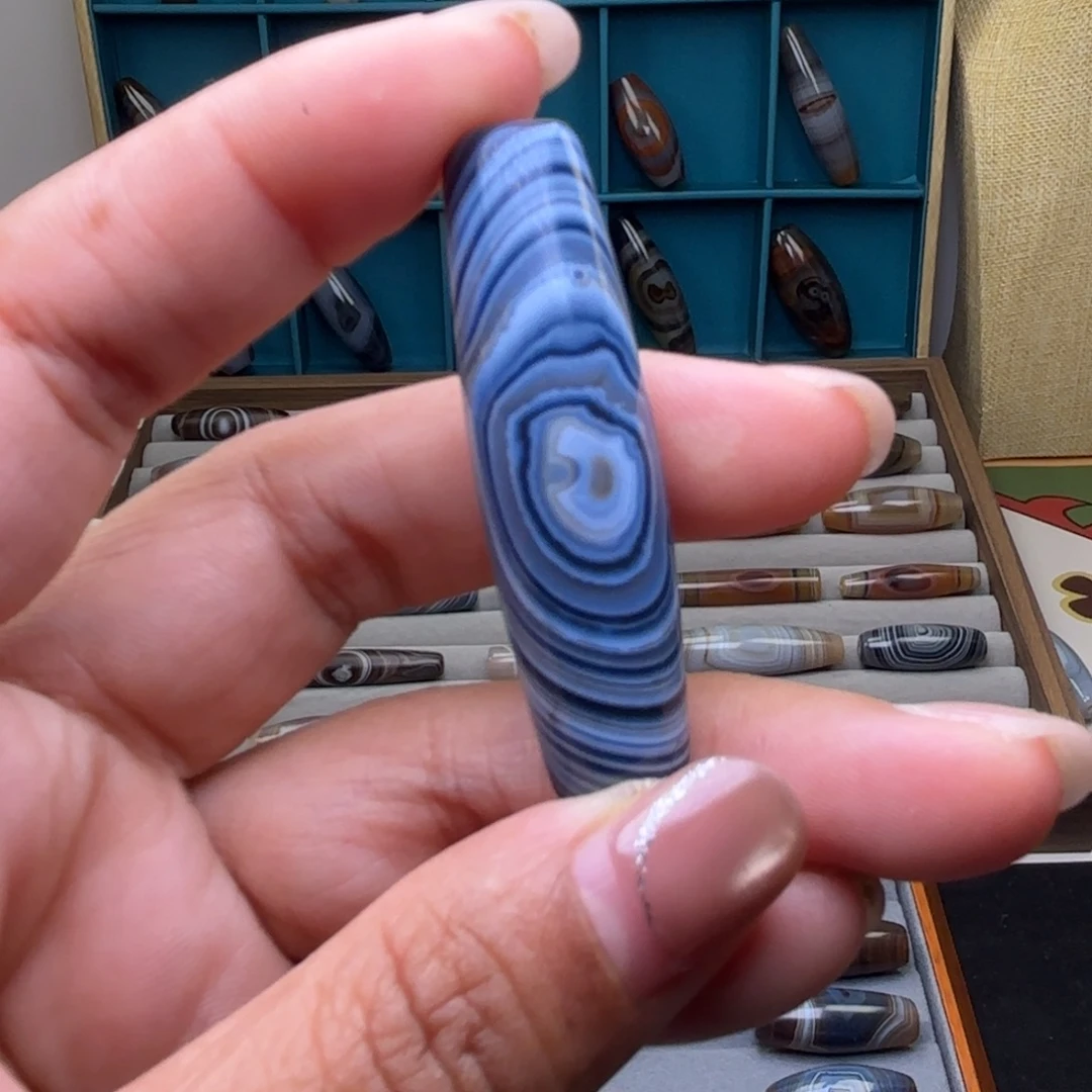 雪***山玛瑙/玉髓未镶嵌颈饰