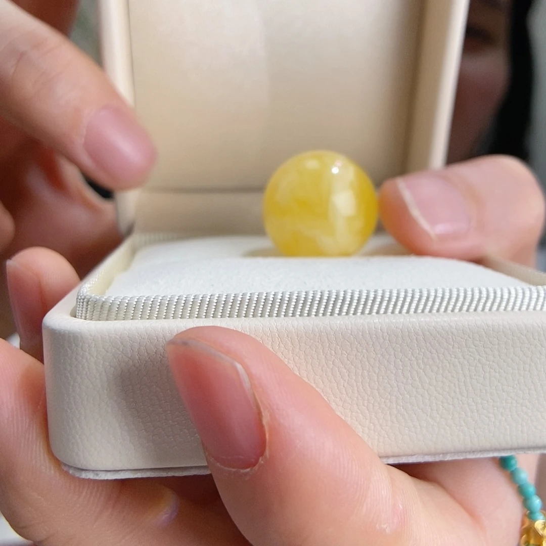 蜜蜡耳饰未镶嵌圆珠